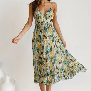 Elegant and Trendy Evening Dress